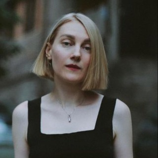 в огороде бузина