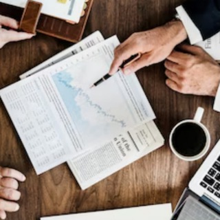 Быть в курсе дел