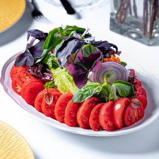 Салаты, закуски, паштеты, сэндвичи, бутерброды и бургеры... Рецепты и ньюансы. Оливье, мимоза и прочее...