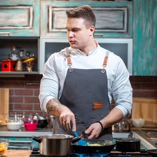 Шеф Александр Мешков