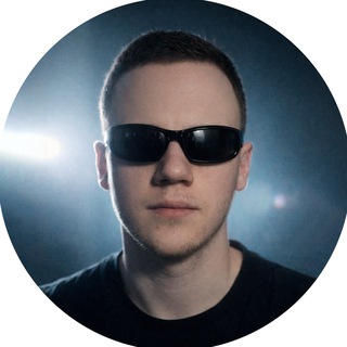 Максим | Дизайн и Моушн