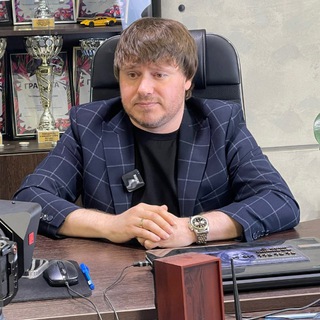 АЛЕКСАНДР ЗЕЛЕНЦОВ