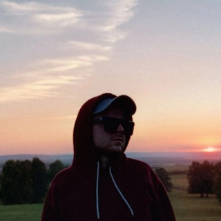 чуть-чуть попозже+