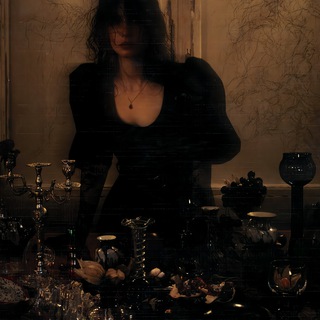 «на дне глазниц»