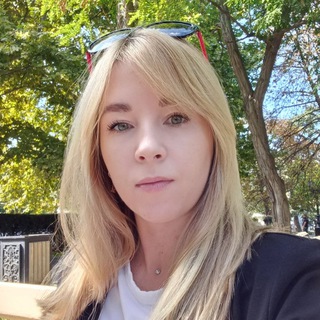 Книги, иллюстрации и кофе☕️