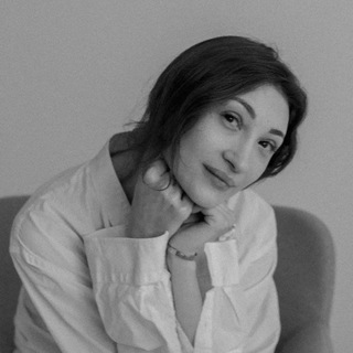 она была Женщиной