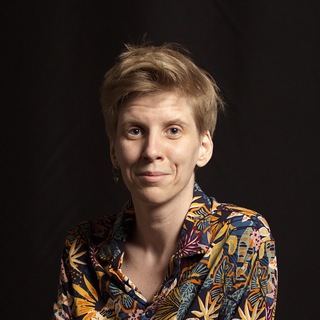 Лизе всё интересно!