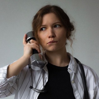 Кудрявая врач спортмеда