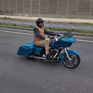 CUSTOMSHOP MOTO Insider