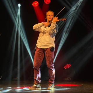 Скрипач Даня Луковкин