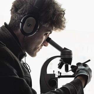 Философ распаковывает контексты!