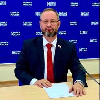 Депутат Антон Холодов