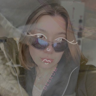 Дизигнер кумекает