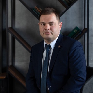 Адвокат Дигмар Юнис