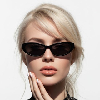 Лена Дворянская | AI & Digital