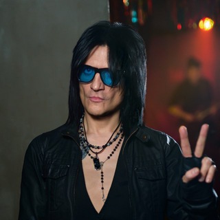 ДМИТРИЙ СНЭЙК