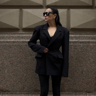 Драма Queen в Смокинге