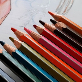 Коробка с карандашами