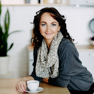 "Дуры и козлы". Психотерапевт Елена Гундорова об отношениях и не только