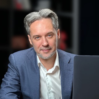 Управляй как профи с Ефимом Чеботаревым