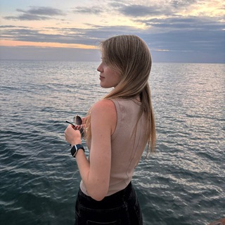 𝒶𝒷𝑜𝓊𝓉 𝒦𝒶𝓉𝑒