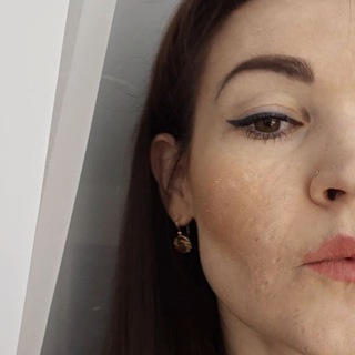 В близость с Макаровой