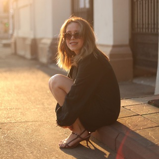 EAT. DRINK. WALK. READ.