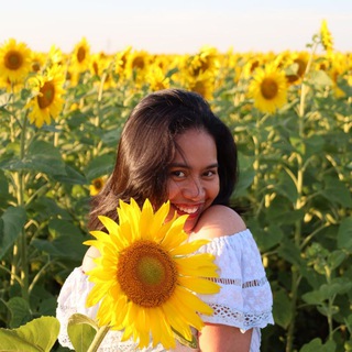 everything with victoria 💻🍿