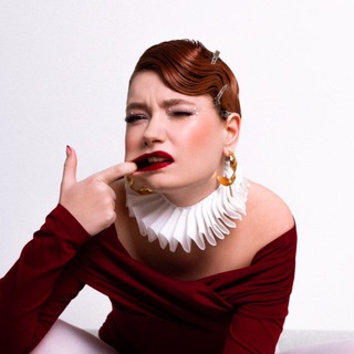 Есаул госсип герл