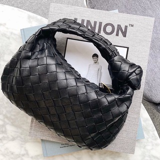 Kozhgalantereya — Кожгалантерея