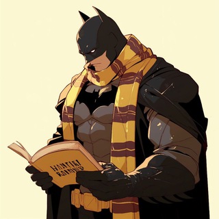 Даже Бэтмен читает книги