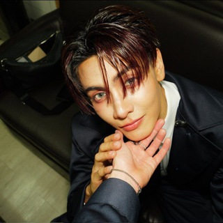 ⤷ Only friends Ⅹ kinnporsche