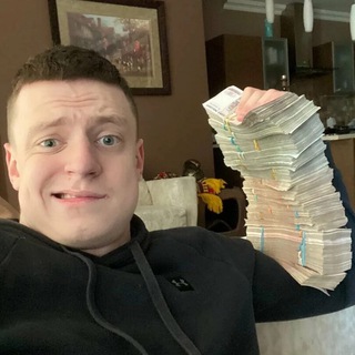 𝓕𝓞𝓝𝓓 𝓑𝓐𝓣𝓣𝓛𝓔💸