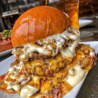 𝖥𝖮𝖮𝖣𝖨𝖤 𝖡𝖫𝖨𝖲𝖲🍔