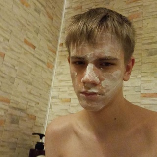 Пробухал пенсию заворканную на хотскинсах