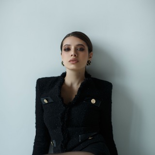 гёрлс, рассказываю