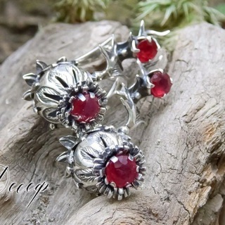 Украшения ручной работы Desef