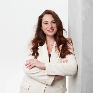 Женщина в гордуме