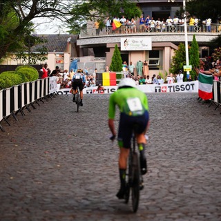 Ни слова о достопримечательностях. Канал о шоссейном велоспорте