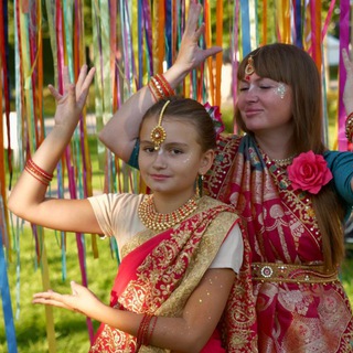 Путешествуй по Москве с Екатериной и Агатой 💕
