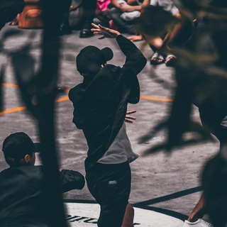 HELPFORDANCERS / ПОМОЩЬ ТАНЦОРАМ