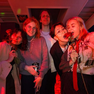 хахаски тюнс)