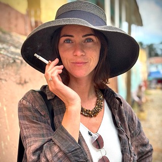 Можно на «ты» | Анна Хломова