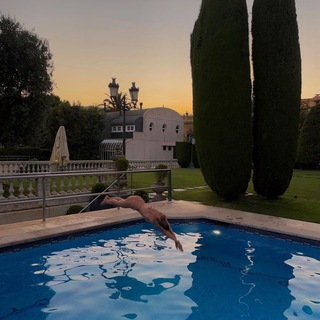 Илонка Здесь