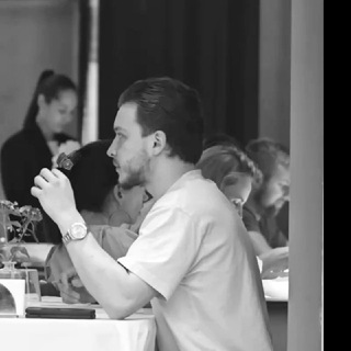 Станиславский делает