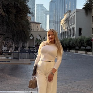 INVEST WITH MARIA 🏙️