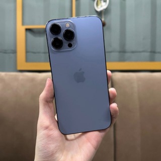 iPhone 03