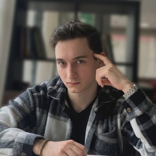 Иван Варсовский (твой препод английского)