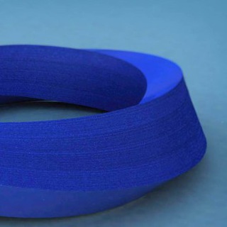 ̶с̶а̶м̶̶о̶изолента мёбиуса