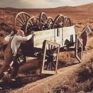 Трудовыебудни - канал с юмором о работе!